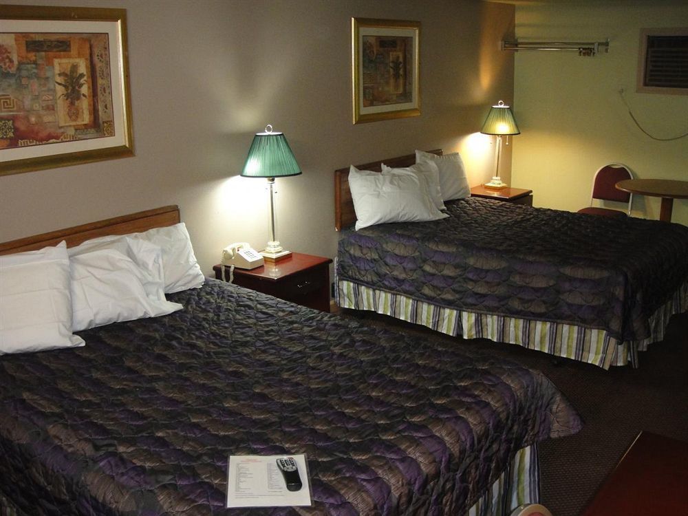 Trails West Motel South Hutchinson 外观 照片