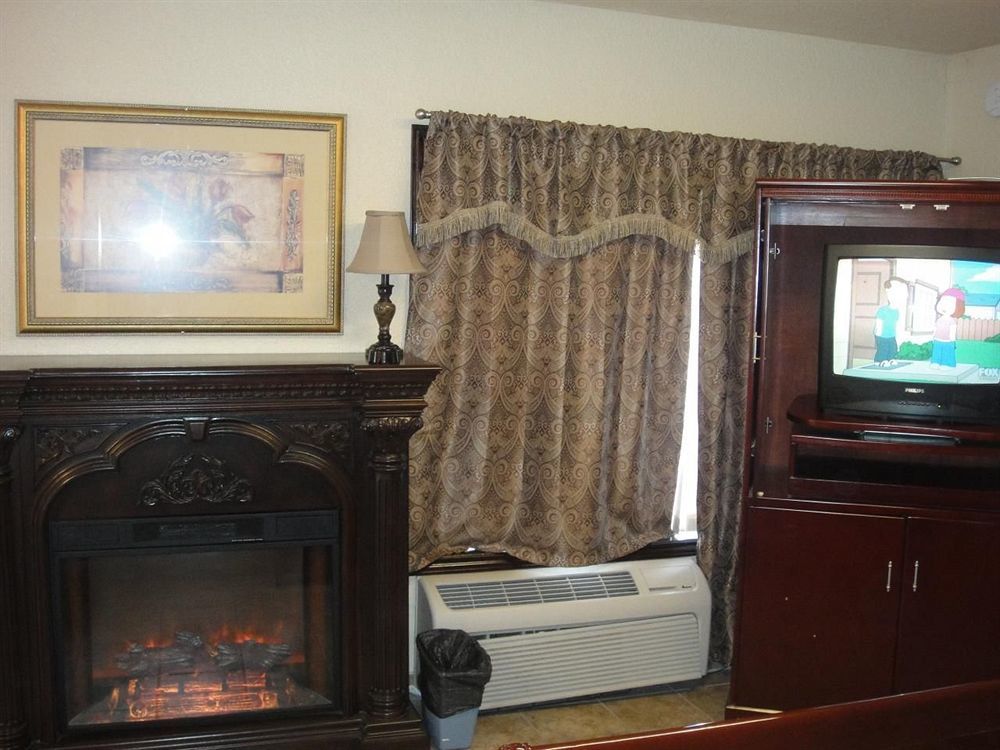 Trails West Motel South Hutchinson 外观 照片