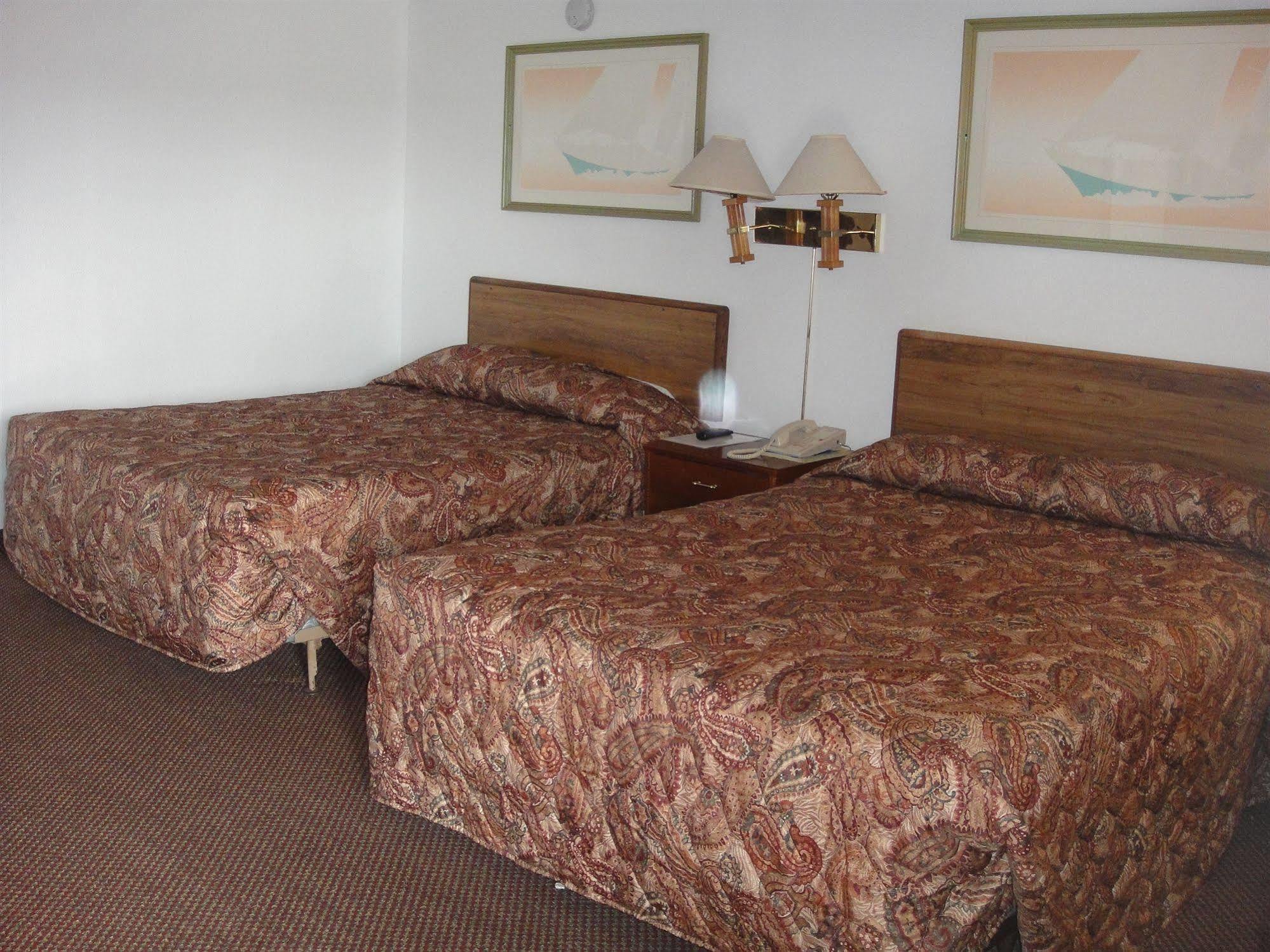 Trails West Motel South Hutchinson 外观 照片